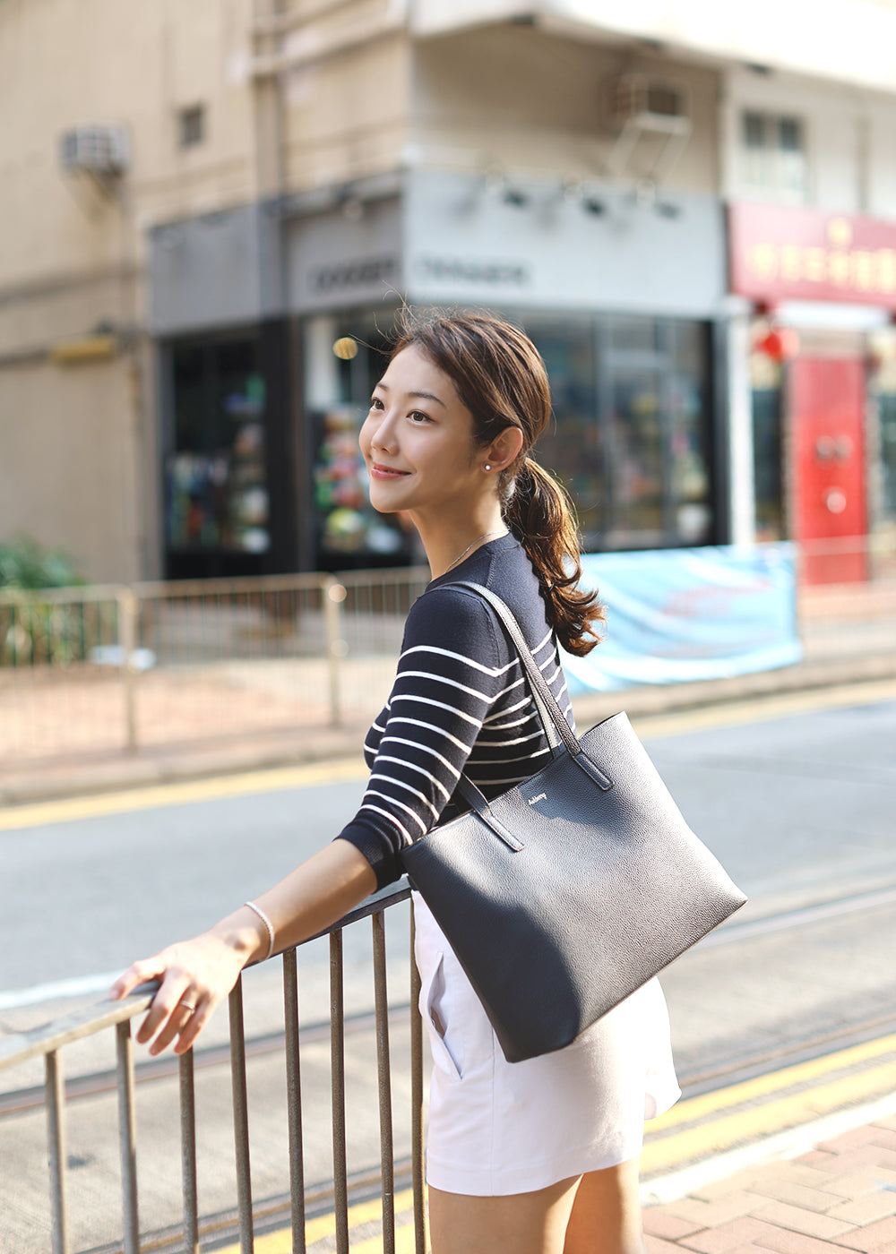 Ashberry Smart Tote Bag