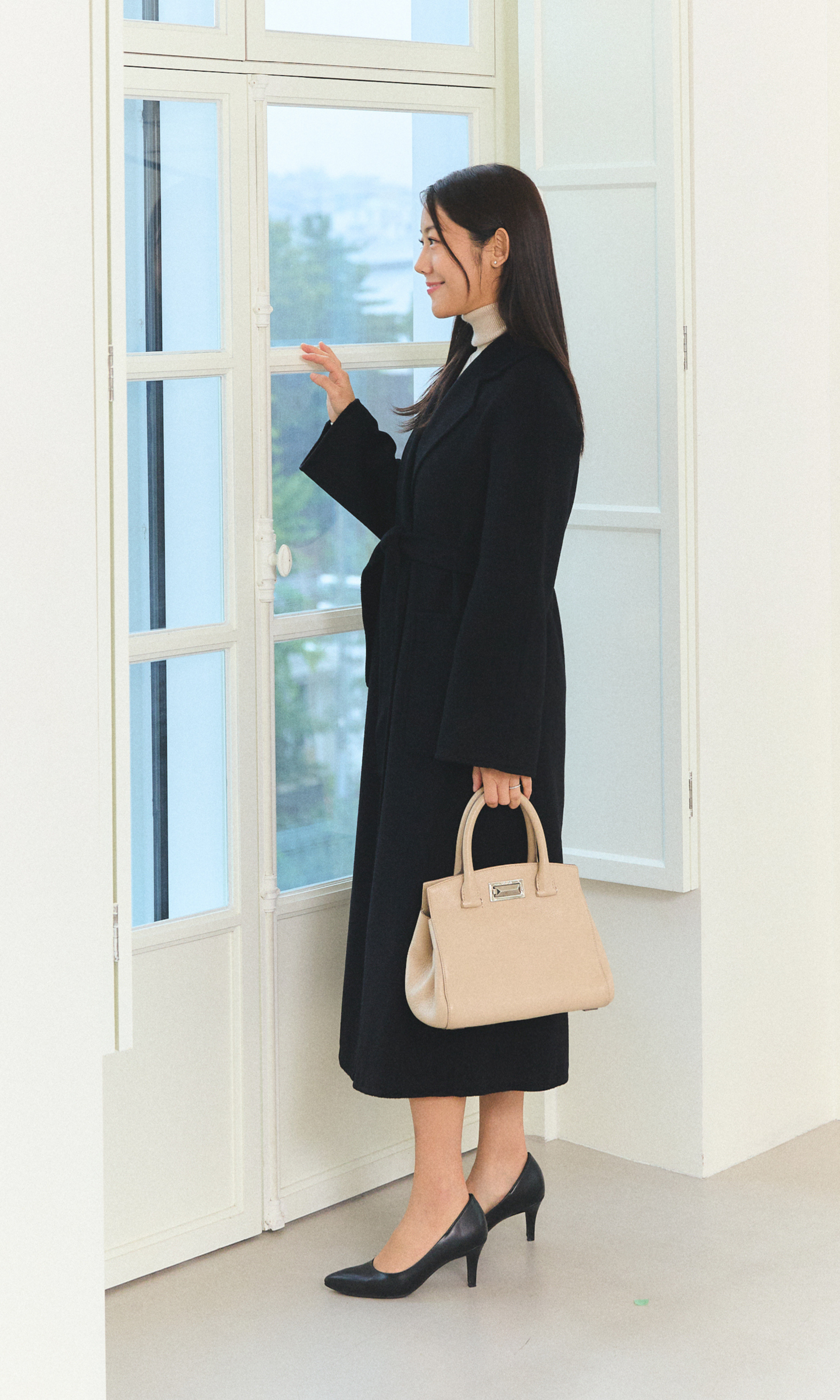 Black Loewen Cashmere Coat