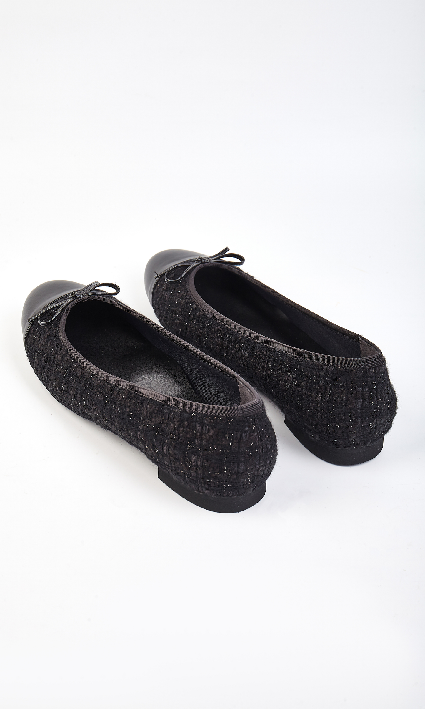 黑呢雲朵平底鞋