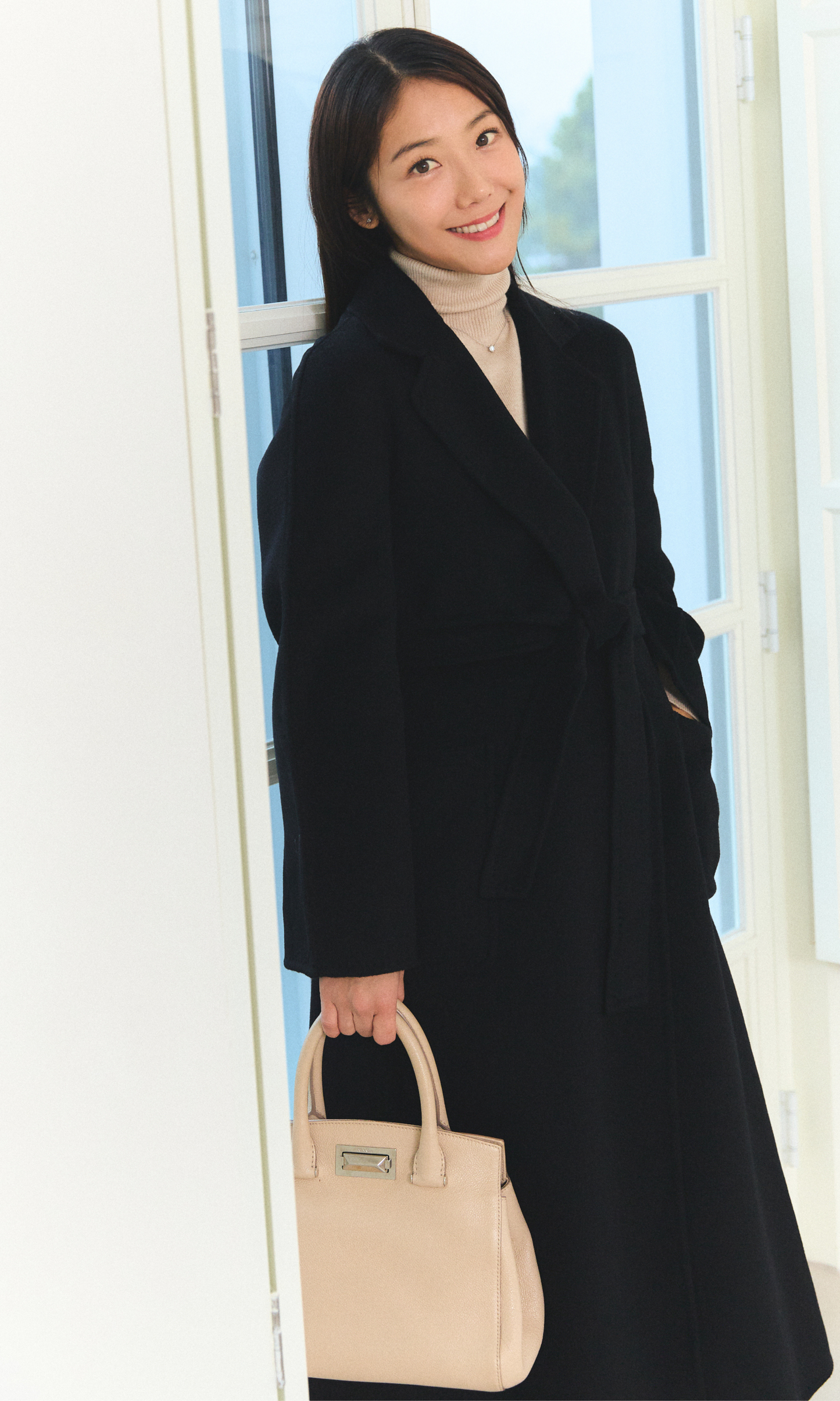 Black Loewen Cashmere Coat