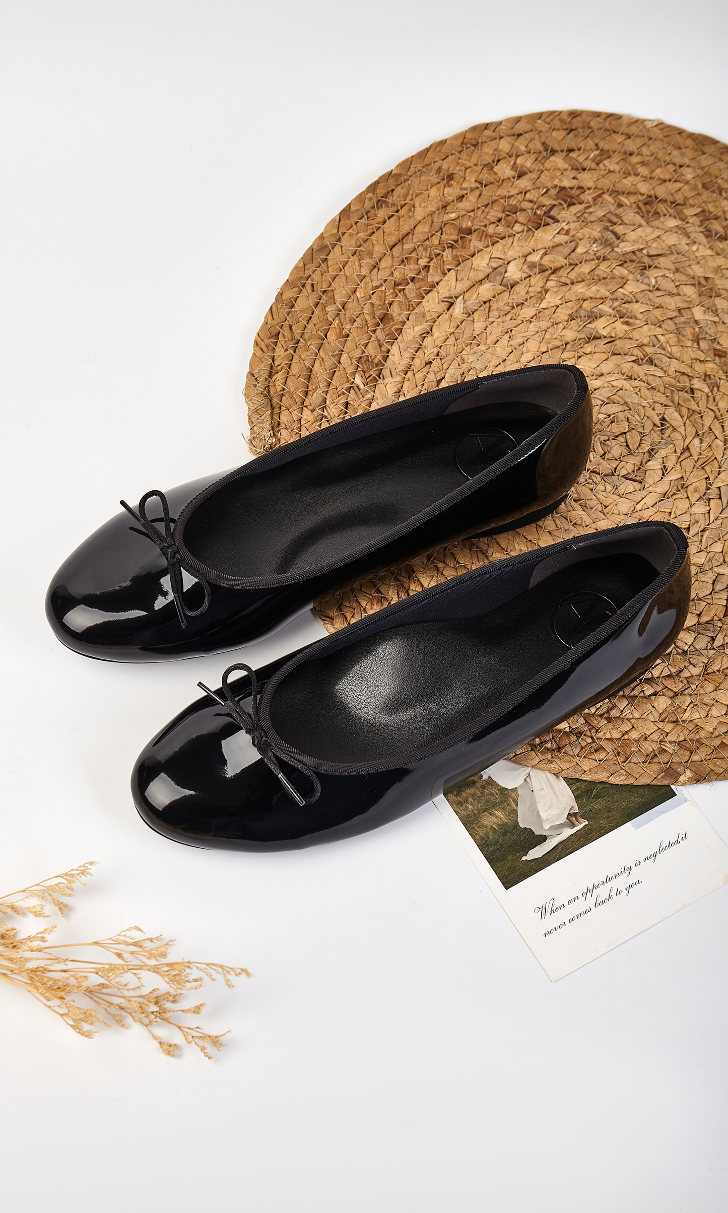 Enamel Black Cloud Flats
